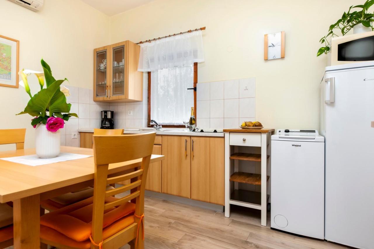Apartments Sandra Rovinj Ngoại thất bức ảnh