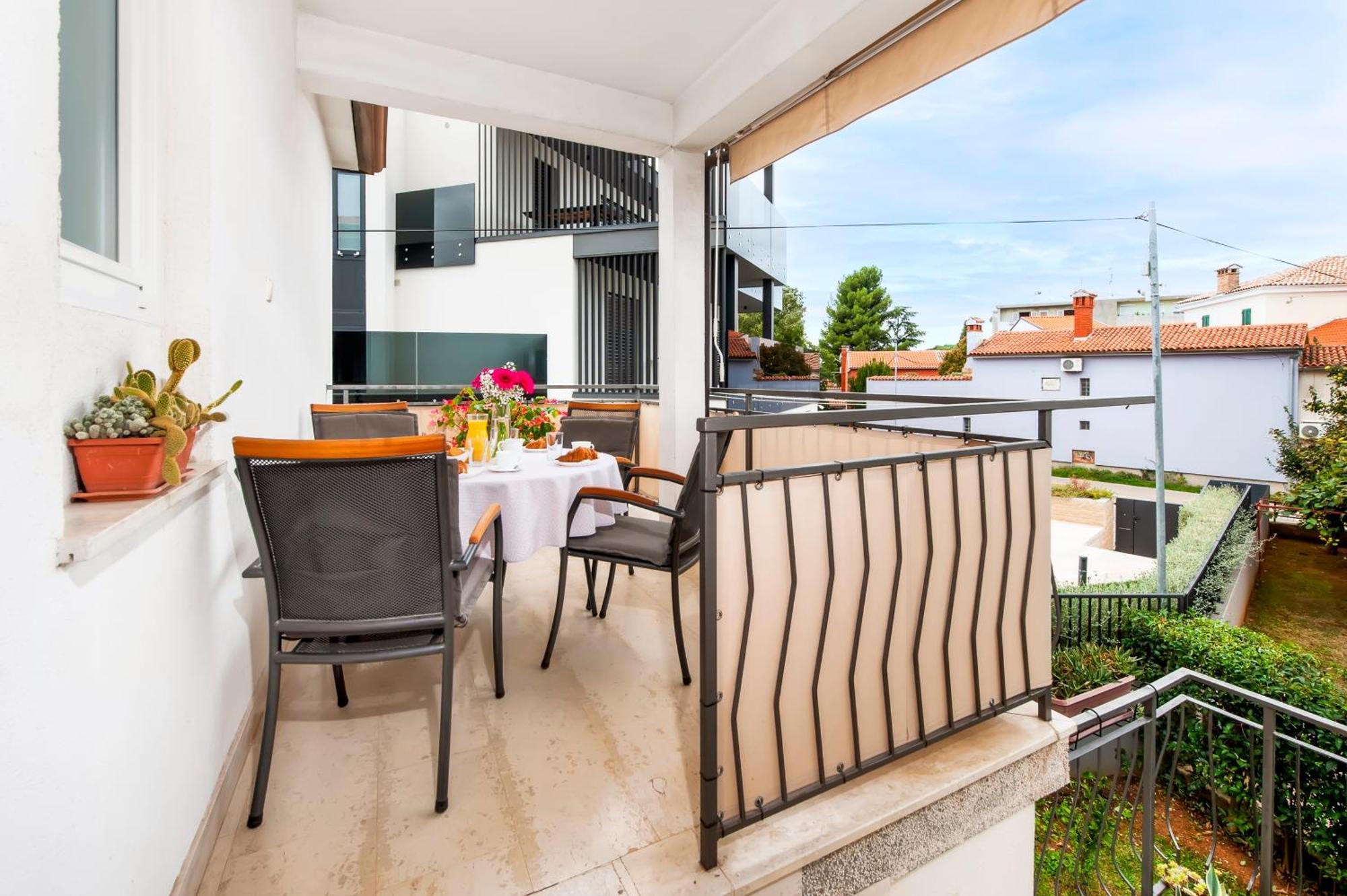 Apartments Sandra Rovinj Ngoại thất bức ảnh