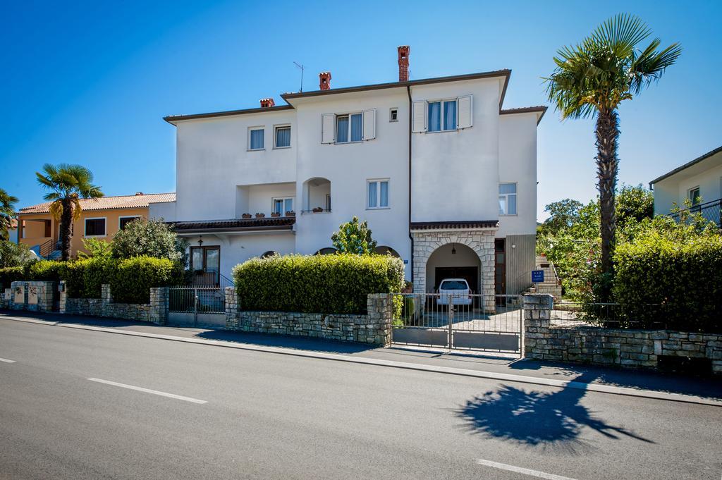Apartments Sandra Rovinj Ngoại thất bức ảnh